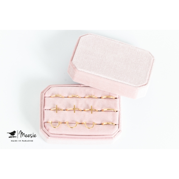 Set: 12 goud op zilveren Limited edition ringen incl Velvet Travel box Set: 12 goud op zilveren Limited edition ringen incl Velvet Travel box